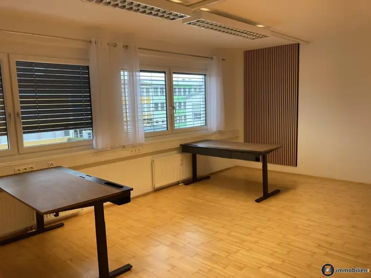 Oberwart Zentrum: Helles Büro zu mieten!
