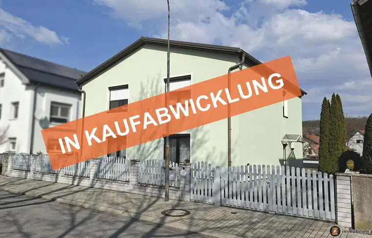 Neutal: Gepflegtes Ein- Zweifamilienhaus