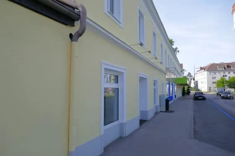 Neu renoviertes Geschäftslokal in sehr guter zentraler Lage in 2700 Wiener Neustadt
