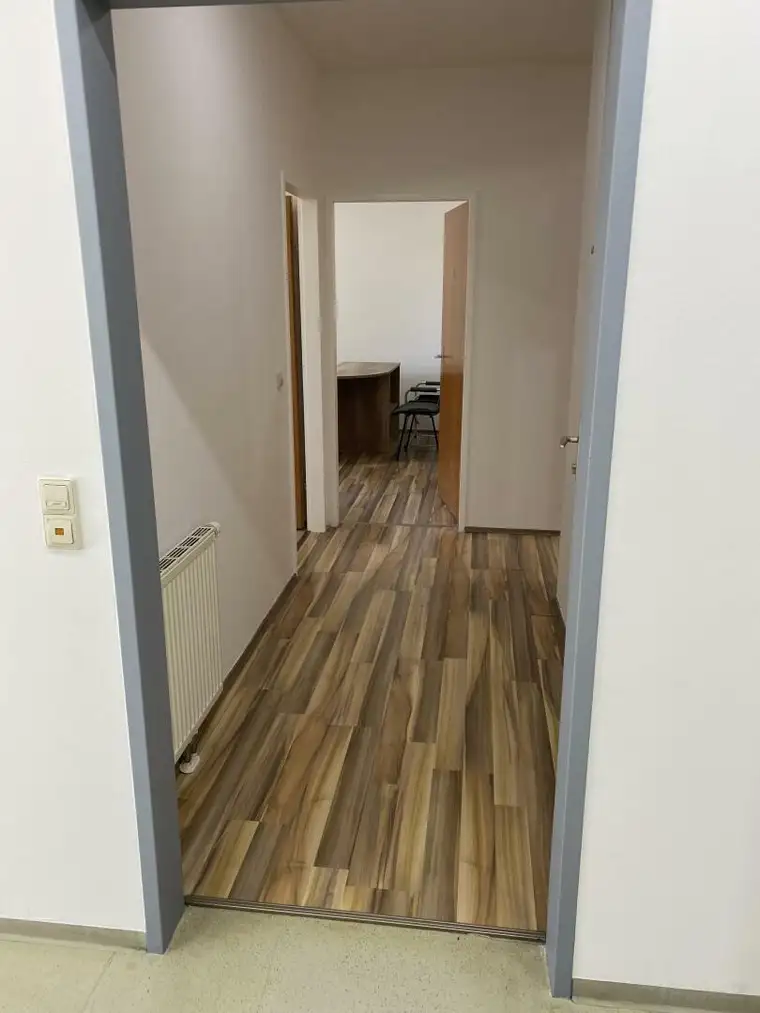 Attraktive Büroräumlichkeit mit ca. 75 m² in guter Grazer Lage Top1