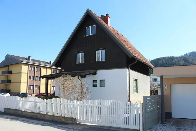 Exklusive Gelegenheit: Charmantes Wohnhaus mit Garage in bester Lage von Judenburg!