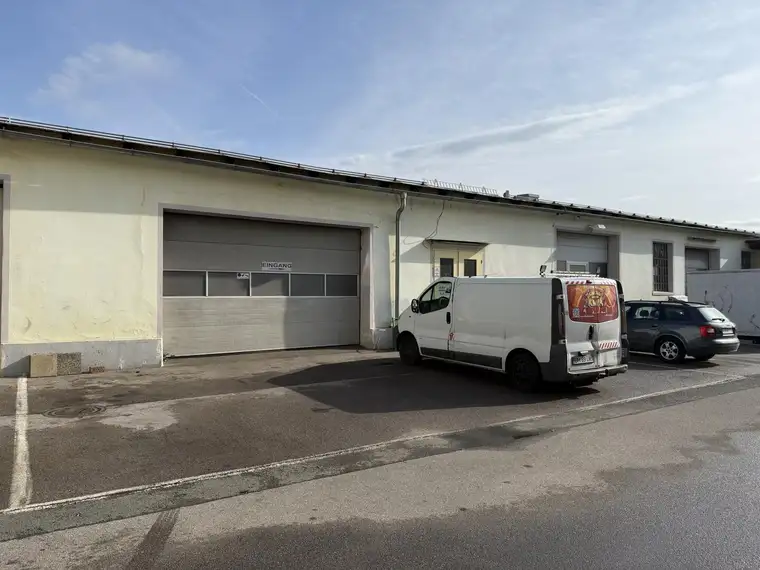 Halle/Lager + Büro -&gt; Konfigurierbar je nach Anforderung von 1 Zimmer - 13 Zimmer