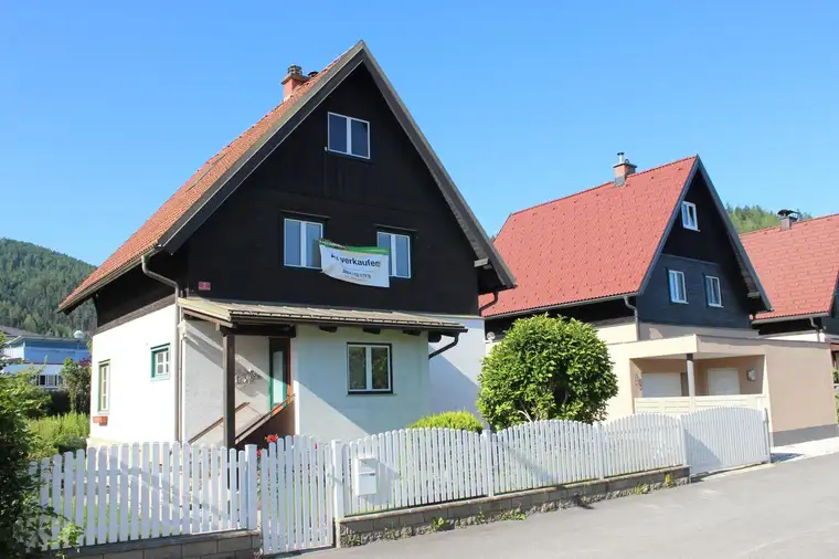Exklusive Gelegenheit: Charmantes Wohnhaus mit Garage in bester Lage von Judenburg!