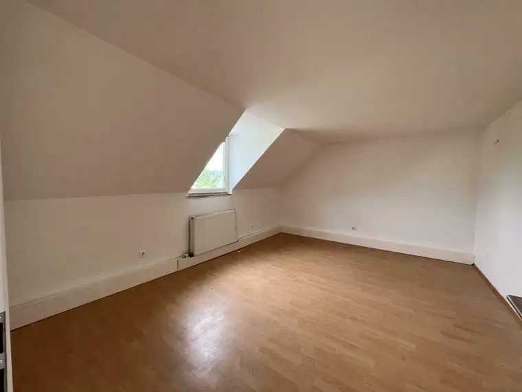 Gratkorn, Wohnung mit 3 extra Zimmer, möblierte Küche, Bad &amp; Balkon +Provisionsfrei+