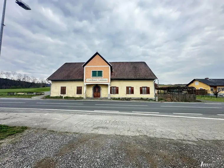 Exklusiv für Sie! Visionär gesucht!!! -> Haus mit Nebengebäude sowie großes Grundstück in Hof bei Straden