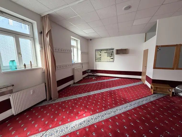 Anleger aufgepasst: Vermietetes Geschäftslokal mit Entwicklungspotenzial in zentraler Grazer Lage