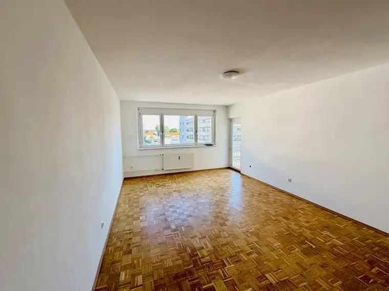 IDEAL FÜR ANLEGER! NUR 10 min zur KF-UNI | Befristet vermietete Eigentumswohnung mit Loggia