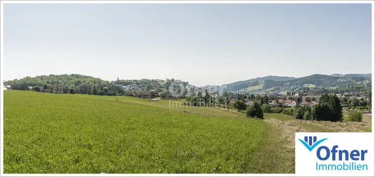 Hochwertiges Baugrundstück in bester Aussichtslage!