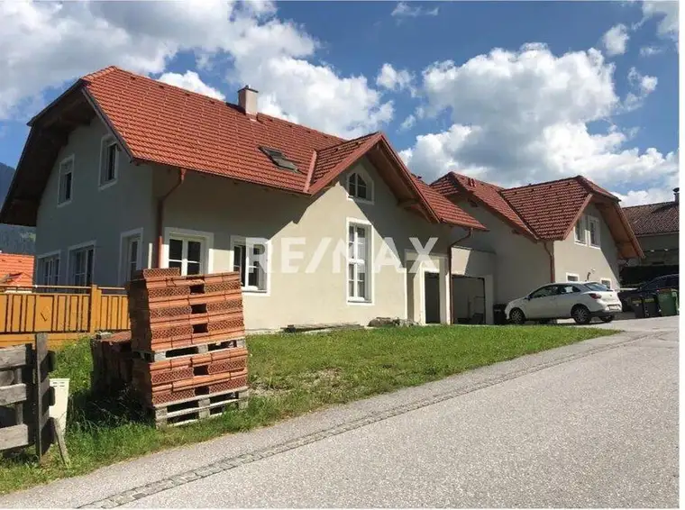 KAUFVEREINBARUNG!!! Gemütliches Wohnen in Haus im Ennstal