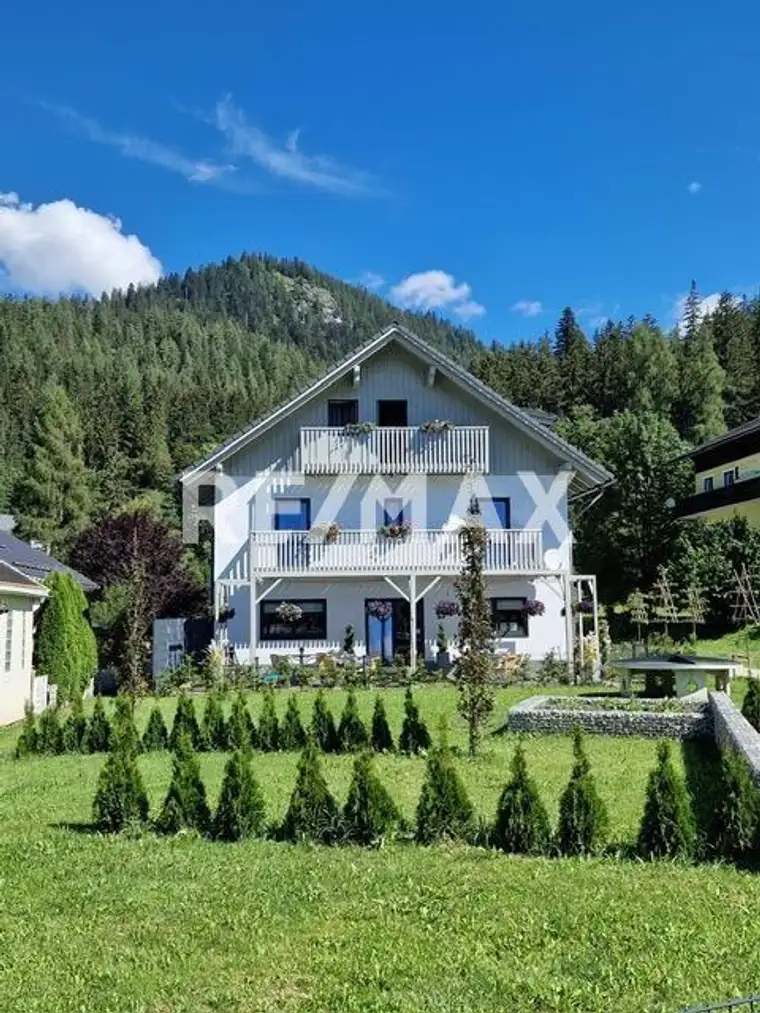 Bad Mitterndorf, Neuzustand: Frühstückspension mit 400m² in bester Lage neben der Tauplitzalmstraße