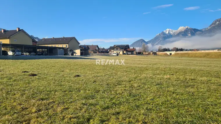 Nr. 6 von 6: Baugrundstück mit perfekter Größe in Aich!