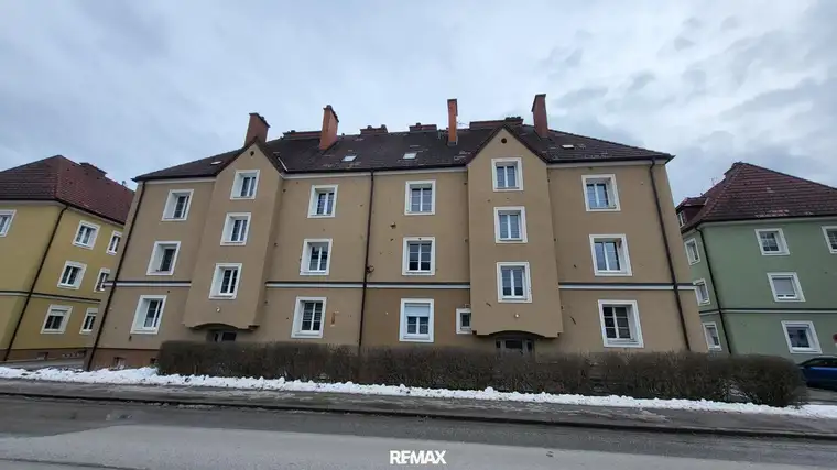 Praktische 2-Zimmer Wohnung in sonniger Lage!
