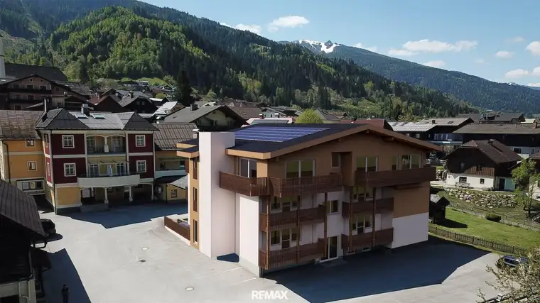 Wohnung mit großem Balkon in Haus im Ennstal - Nähe Schladming!