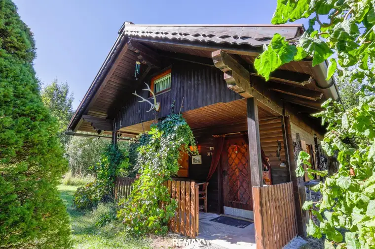 Idyllisches Ferienhaus in traumhafter Bergkulisse!