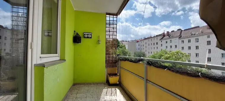 "Singlehit mit Loggia" 