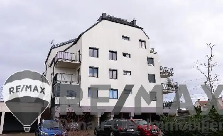 2 Zimmer Wohnung mit 66m² und Balkon sowie Garage im Herzen von Tulln
