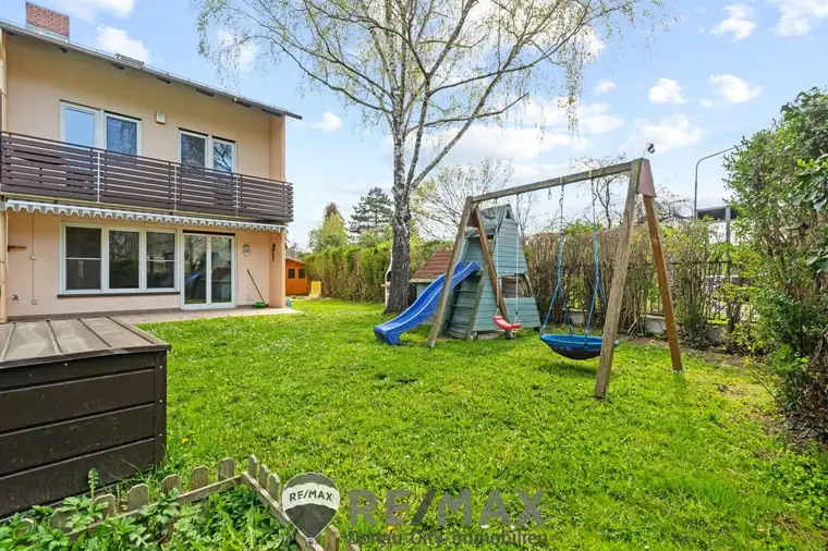 "Eckreihenhaus - 4 Zimmer- Donauzentrum"