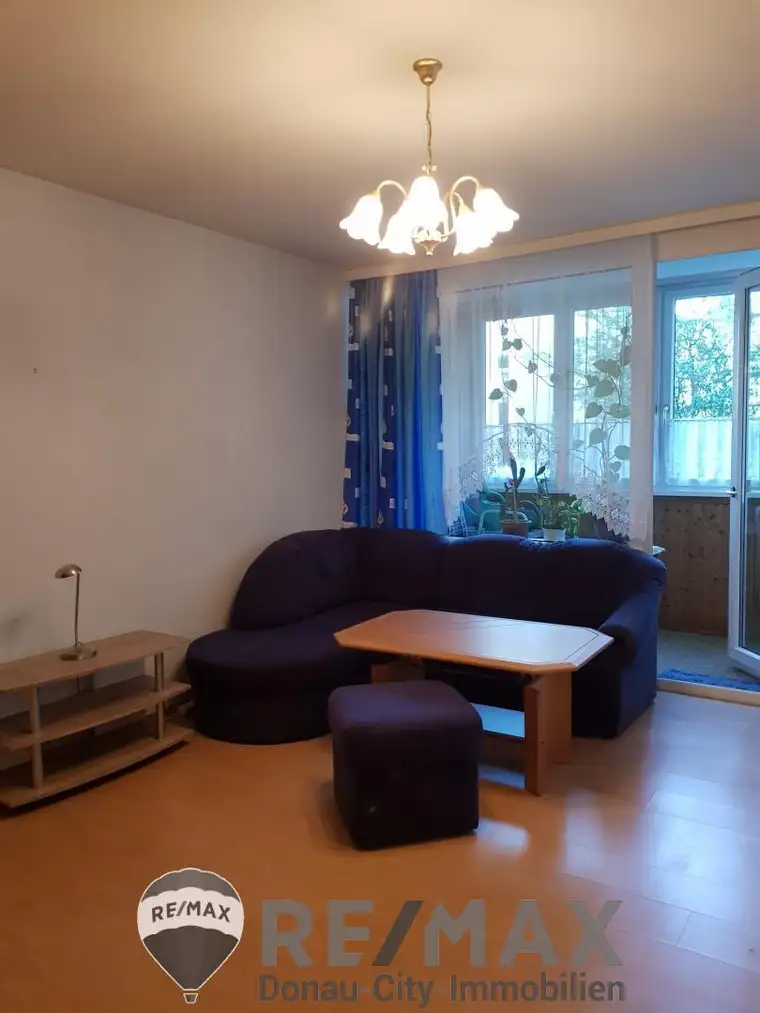 " 2-Zimmer-Wohnung mit Potenzial!"