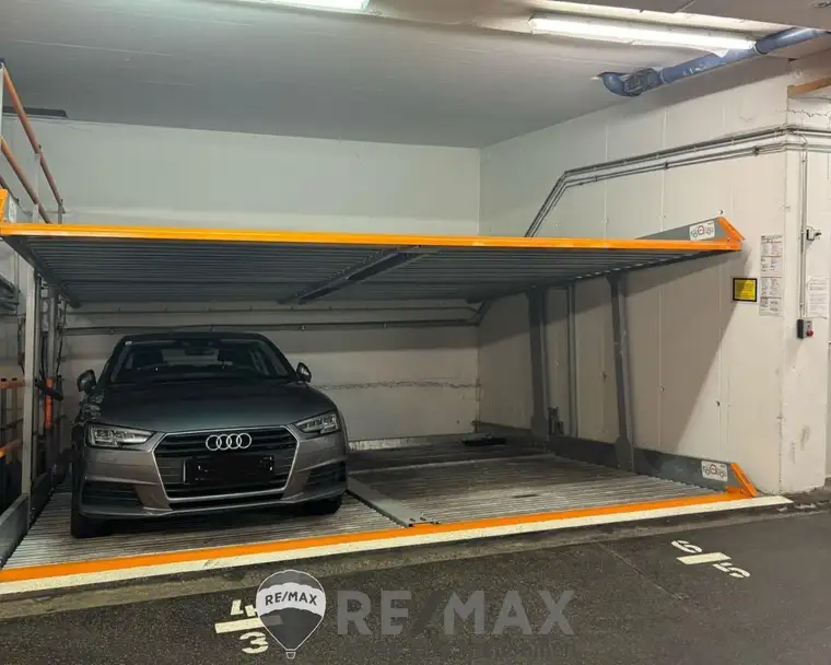 "Tiefgaragenstellplatz in der Lorystraße 2!"