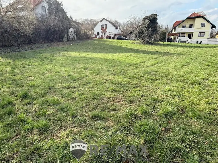 "Baugrund in top Lage!"