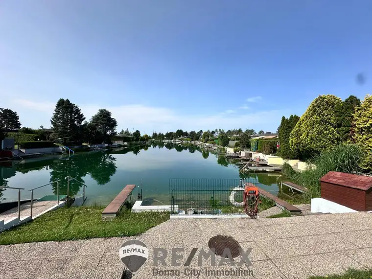 "Kopf ins Wasser, Blick auf den See!"