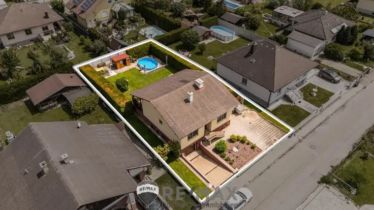 "Einziehen &amp; Wohlfühlen – Ihr neues Zuhause Gartenparadies"
