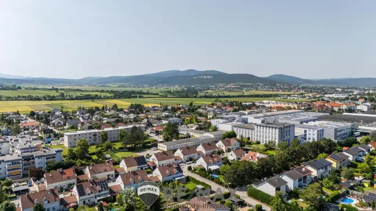 "6 Reihenhäuser– exklusiv, modern &amp; sofort bezugsfertig!“
