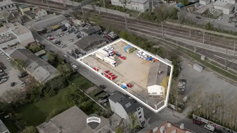 "BETRIEBSBAUGRUND – IM HERZEN VON LIESING"