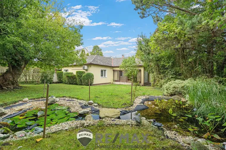 "Am Fuße des Bisamberg – Ihr Bungalow mit Extra-Platz"