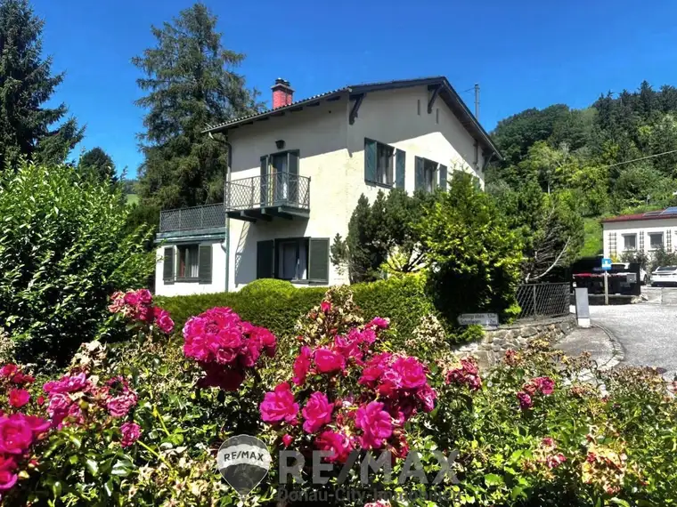 ''Licht, Luft &amp; Lebensqualität - Einfamilienhaus mit Weitblick''