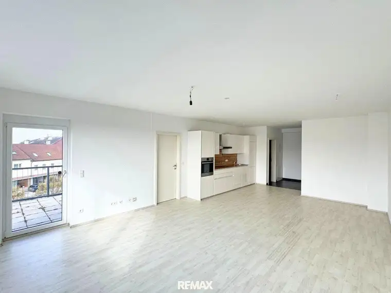 "Sonnige Eigentumswohnung mit Balkon im Zentrum von Tulln"