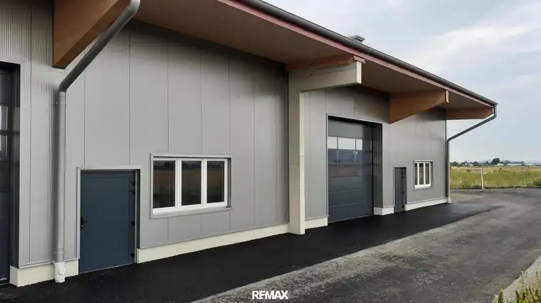 "Lagerhalle Industriegebiet Hagenbrunn"
