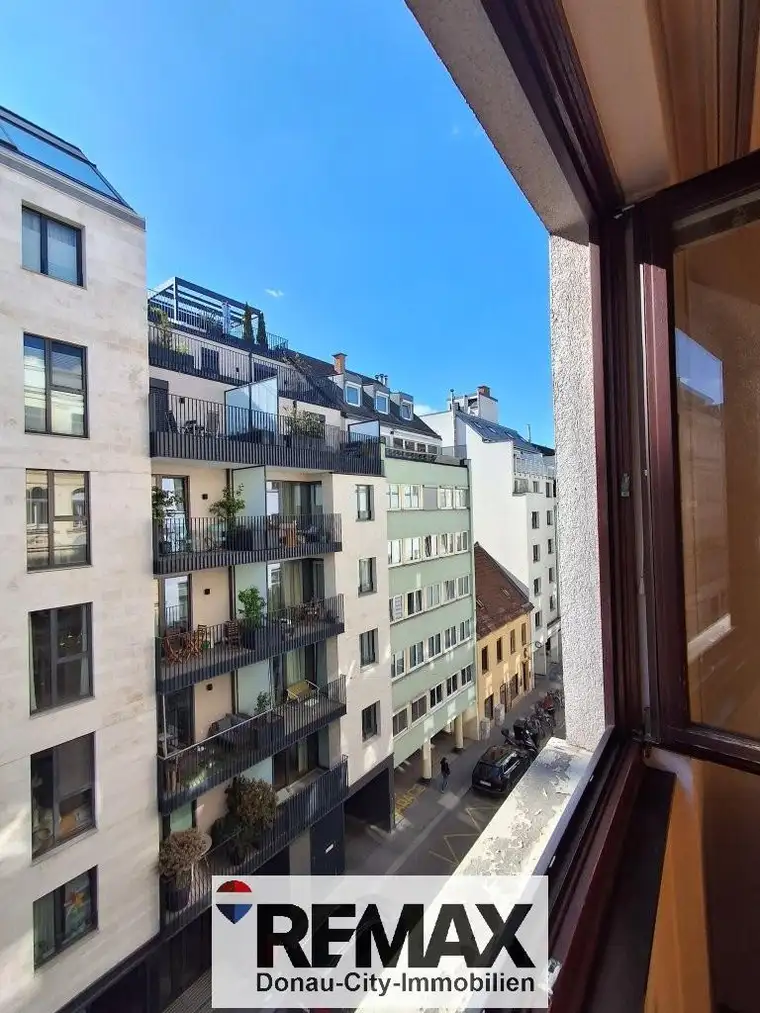 "Klassische 3-Zimmer-Wohnung in der Josefstadt"