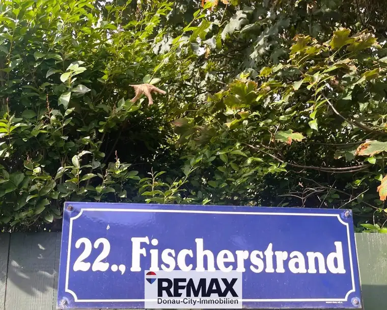"Am Fischerstrand - Tiefgaragenplatz mit Elektroladestation"