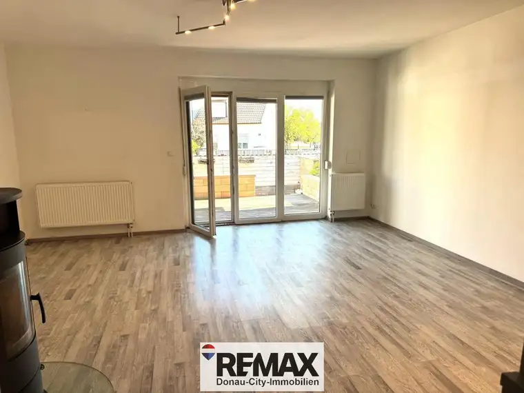 "Gepflegte Doppelhaushälfte mit Garage!"