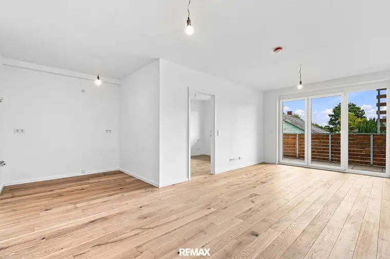 "Provisionsfrei für den Käufer - 2 Zimmer- mit Balkon""