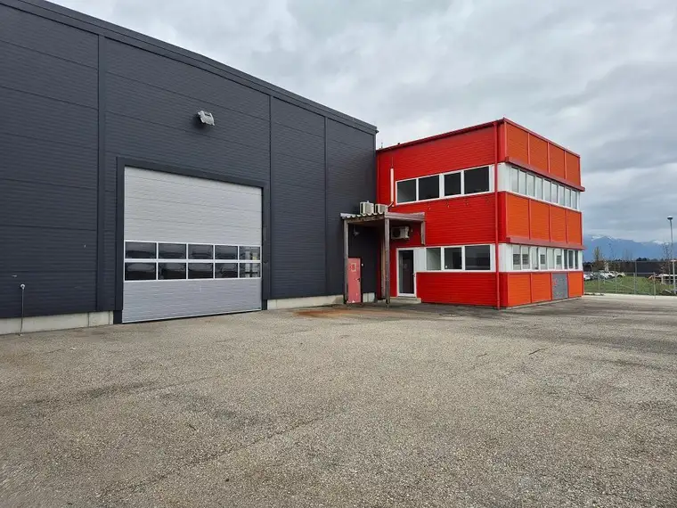 Gewerbehalle mit Bürogebäude im Industriepark Völkermarkt-Ost