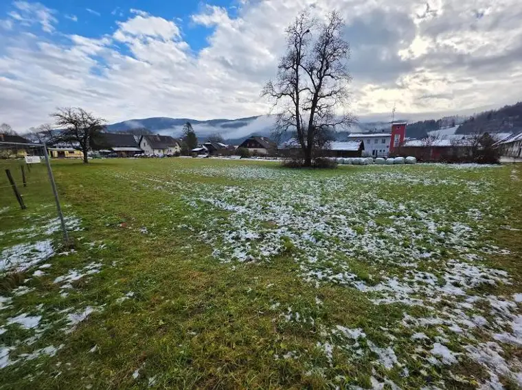 Gurktal Baugrundstück in Weitensfeld zentral und sonnig