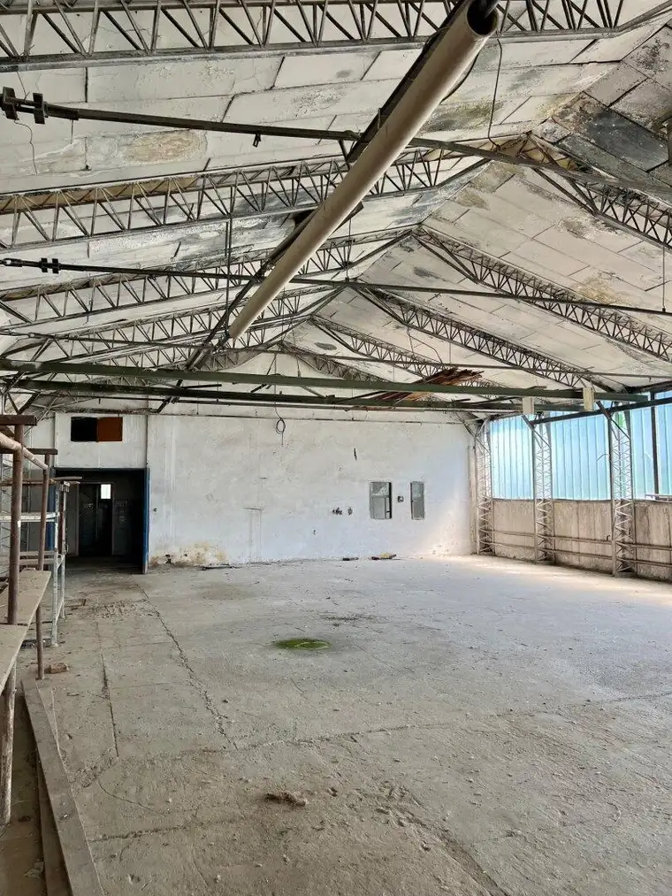 Attraktives Gewerbegrundstück nähe Flughafen
