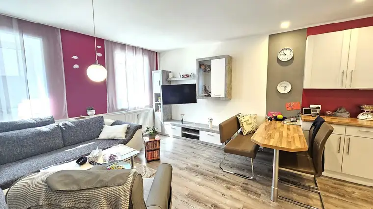 ANLEGER aufgepasst - Moderne 2-Zimmer-Wohnung in Sachsenburg - VERMIETET.