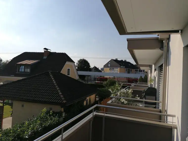 2-Zi-Wohnung mit SW-Balkon, 1 TG- u. 1 Außenstellplatz