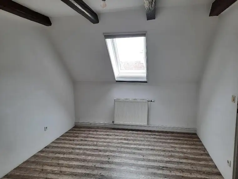 Bad Erlach: Tolle kleine Wohnung mit Garten(mit)benützung in schöner Lage