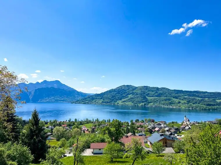 Attersee: Sommerfrische par Excellence mit einmaligem See- &amp; Bergblick