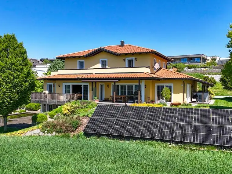 Unverbaut. Energieautark. Besonders.