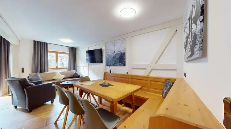 Ria Real Immobilien GmbH