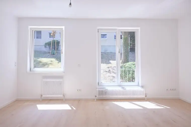 Sonnige 2 Zi Erstbezugs-Wohnung in Grünruhelage