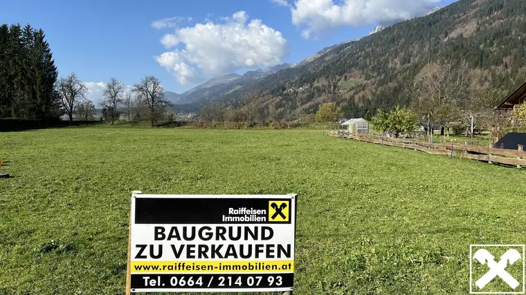 Großes Baugrundstück in ländlicher Lage