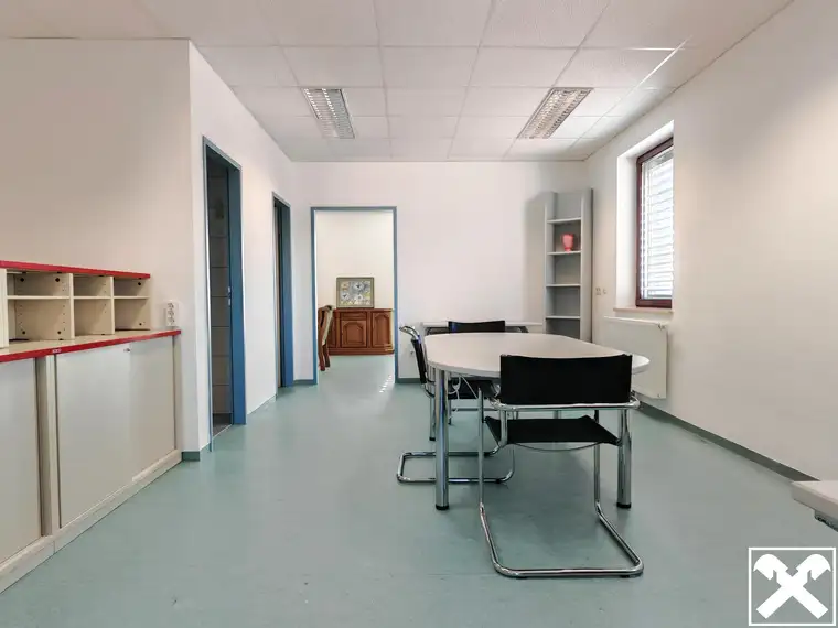 Barrierefreiheit trifft auf Komfort! Büro/Ordination in zentraler Lage
