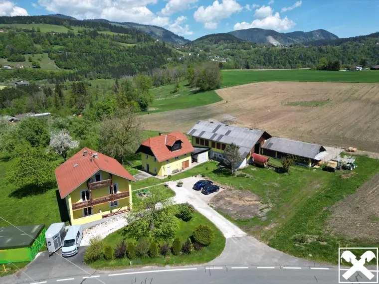 Kleinlandwirtschaft in Feldkirchen: Idyllisches Landleben nahe der Stadt