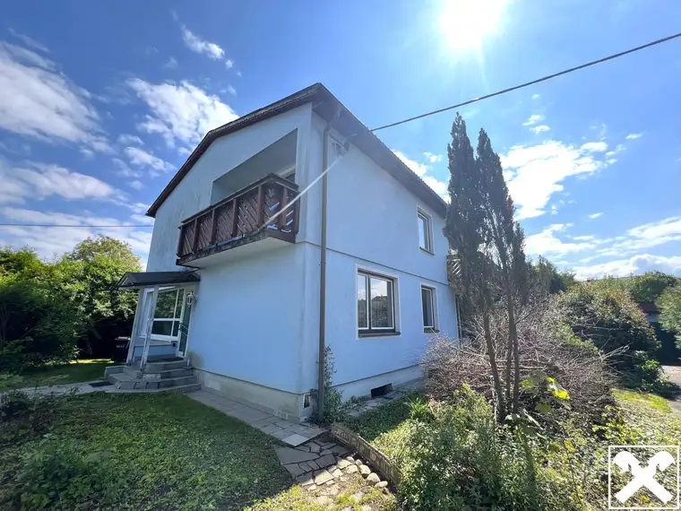 Wohnhaus mit 2 Wohneinheiten im Stadtteil Annabichl